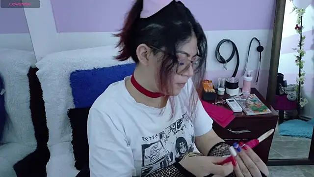 Snapshot of Catwhite_ chatting on October 17, 6:22 pm Catwhite online show from October 17, 6:22 pm