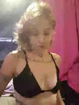 fablob23 online show from June 11, 8:27 pm
