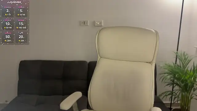 xisisxx online show from September 25, 11:35 pm