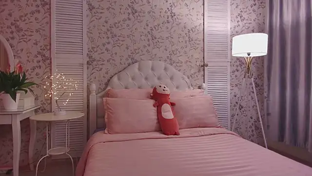 Wendy-Darling online show from October 31, 1:07 am