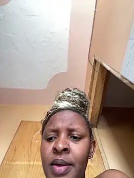 Cristy Lin online show from November 4, 12:10 pm