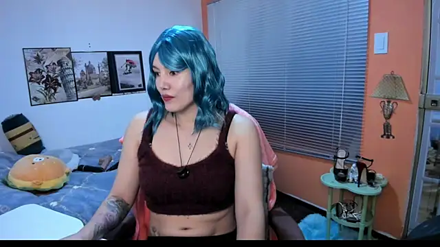 jrcamila online show from October 17, 2:20 pm