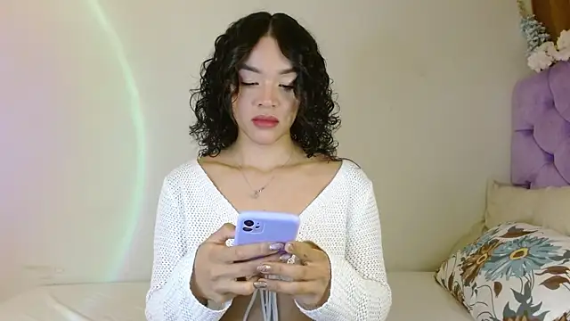 kiarablue online show from June 23, 12:52 am