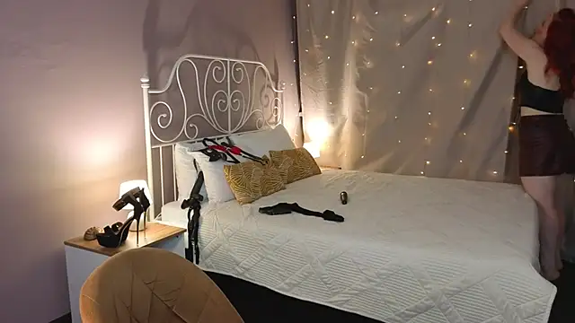 Aleksa Foxy online show from July 21, 12:11 am