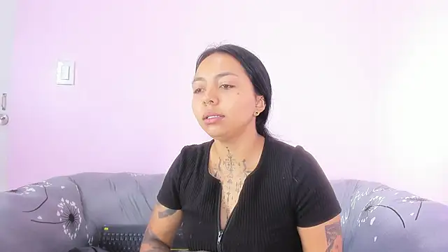 miss soffi  online show from June 22, 12:13 pm