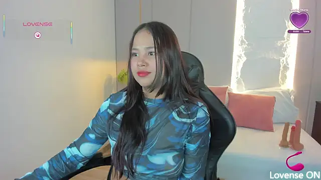 isabella florez online show from July 26, 3:03 am