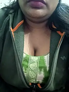 rekhabb123 online show from January 15, 3:23 am