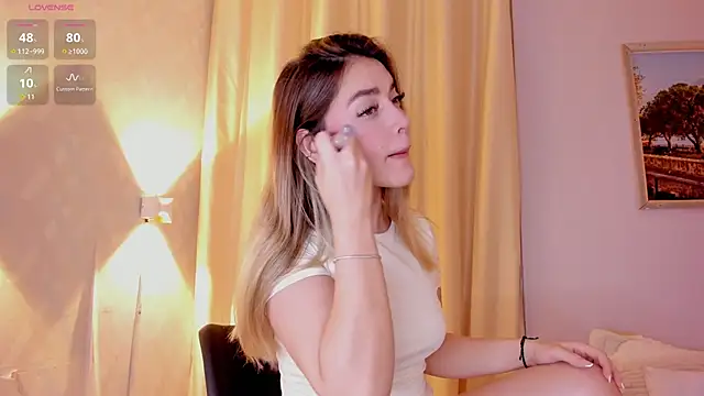 Assh lee  online show from March 2, 12:56 pm