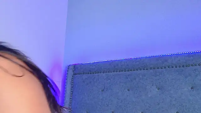 DeniseMoca online show from June 27, 4:35 pm