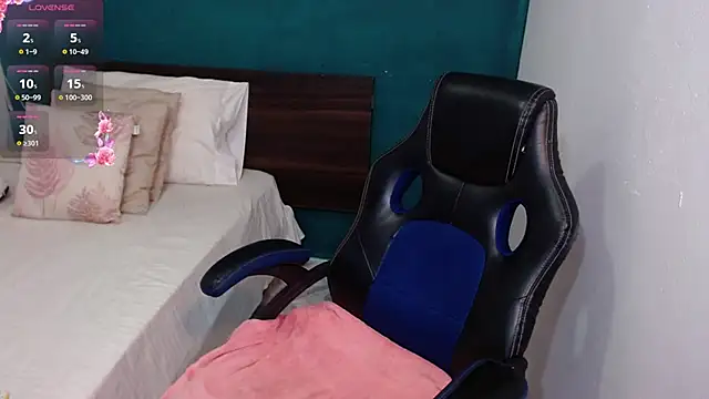 scaelettdubois online show from November 23, 11:28 pm