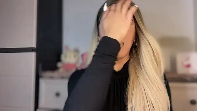 Ts glamxxxx online show from February 10, 3:31 am