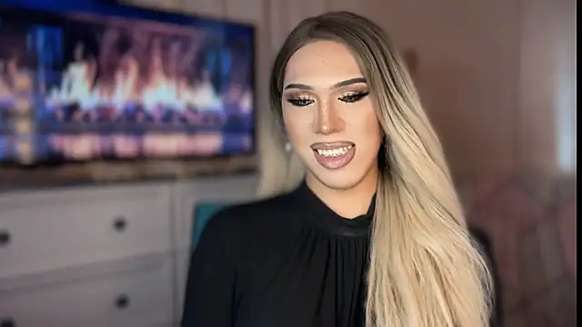 Ts glamxxxx online show from May 8, 4:38 am