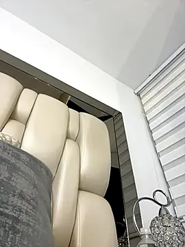 ALISSON FOXXX1 online show from October 8, 9:52 pm