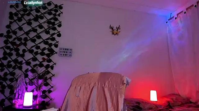 cailynhot online show from January 8, 1:31 am