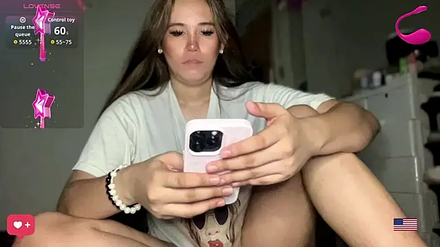 MeganEmmaWilson online show from June 11, 2:53 am