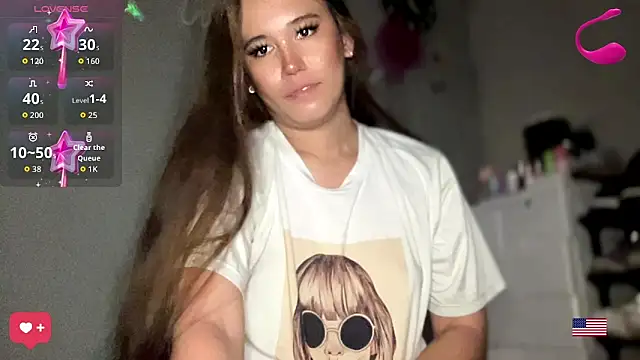 MeganEmmaWilson online show from June 11, 1:05 am