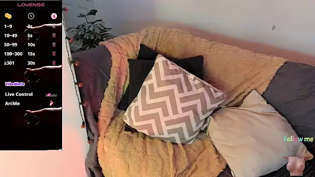 abigail luna online show from November 14, 4:45 am