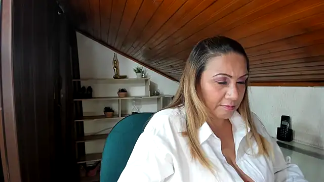 yayita mature online show from June 29, 4:39 pm