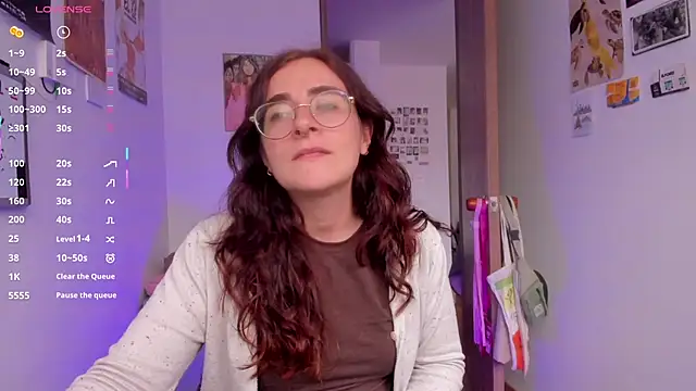 linda giggle online show from February 16, 8:41 pm