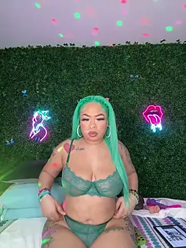 ThickAssRena online show from February 24, 8:02 am