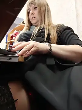 Office Albertina online show from May 22, 3:37 am