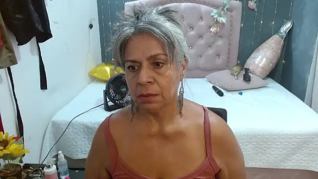 lalisha 96 online show from May 1, 12:58 am