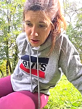 Lina lou4 online show from October 19, 11:45 am