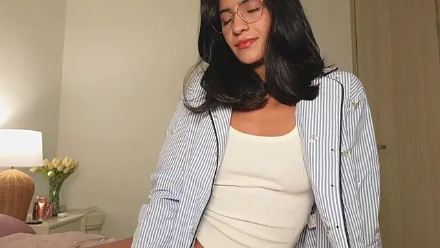 I am kat online show from May 1, 2:48 am