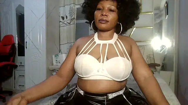 SexyyNana online show from February 3, 3:37 am