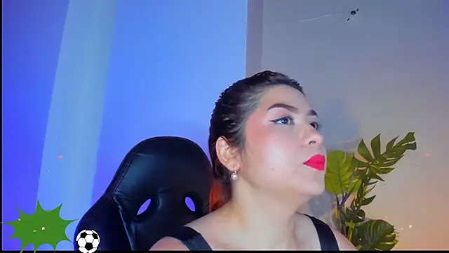 Gretta Queen online show from June 26, 5:47 pm