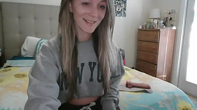 Heyitsmee33 online show from February 9, 12:29 pm