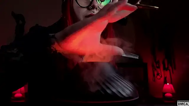 Snapshot of Amanita__Pantherina chatting on September 17, 12:14 pm Amanita  Pantherina online show from September 17, 12:14 pm