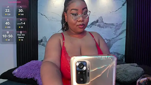 Darnellqueen online show from January 12, 3:34 am