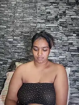 Xindias fantasyX online show from September 29, 6:46 pm