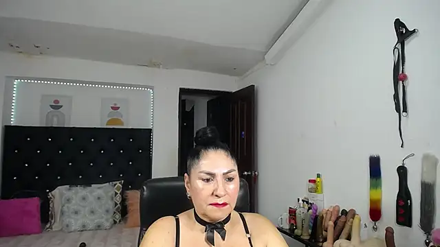 mature bigboobs10 online show from July 26, 4:42 am