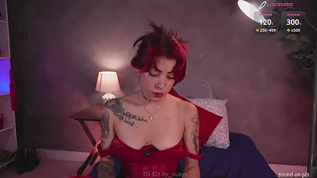 kitty pruu online show from July 12, 9:37 pm