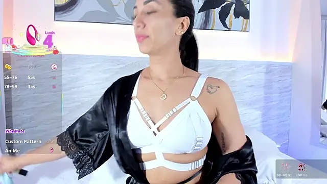 nayelii d online show from July 4, 12:34 pm
