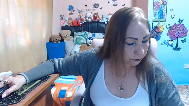 milfeddy  online show from June 23, 9:24 pm