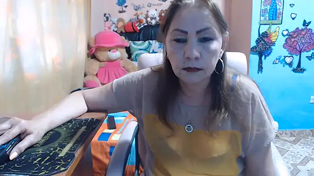 milfeddy  online show from June 15, 7:47 pm