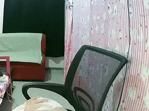 shaira4u online show from May 3, 2:37 am