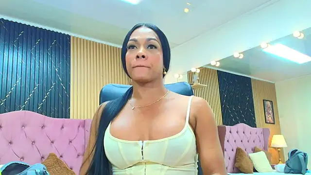 BARBIE BROWNN online show from April 29, 6:24 pm