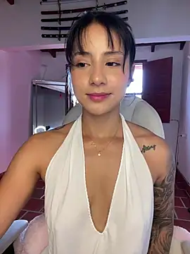 Ale Lewis online show from May 3, 10:02 pm