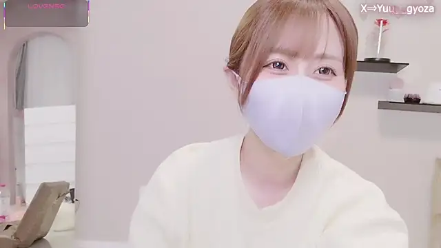 Yuu  k online show from March 12, 2:31 pm