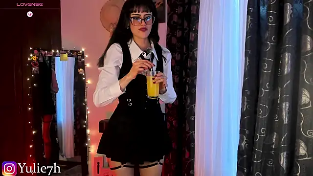  Jessy Moon  online show from June 16, 11:06 pm