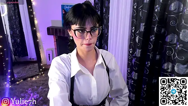  Jessy Moon  online show from July 15, 11:42 pm