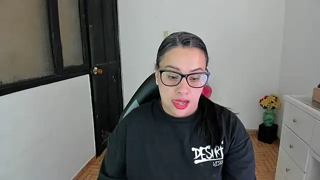 smile sweetpao online show from October 17, 12:41 pm