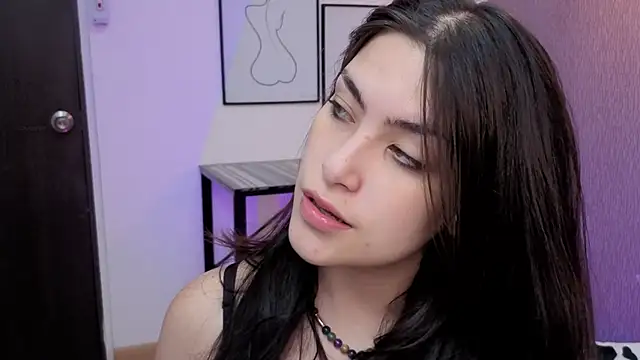 Alexa Thaylor  online show from June 13, 5:10 pm
