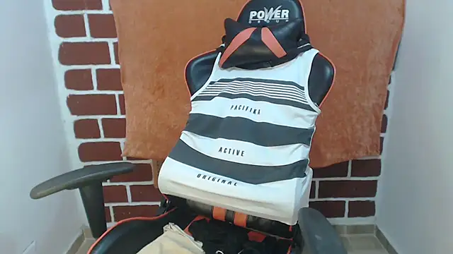 Valentina lara01 online show from December 2, 7:10 am