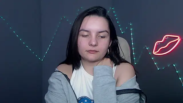 JasmineAsha online show from March 15, 8:27 am