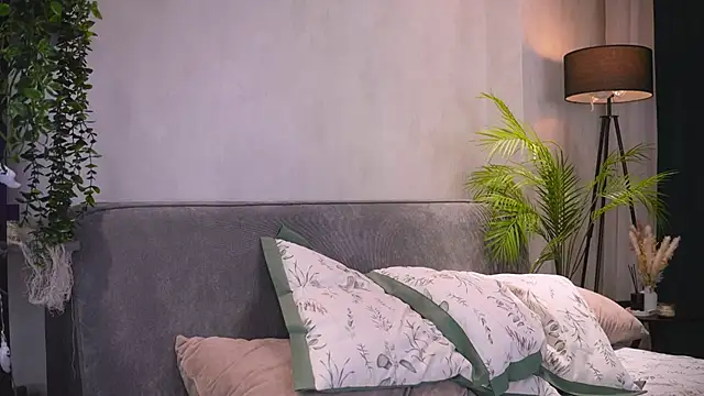 AuroraMari online show from February 10, 11:19 pm